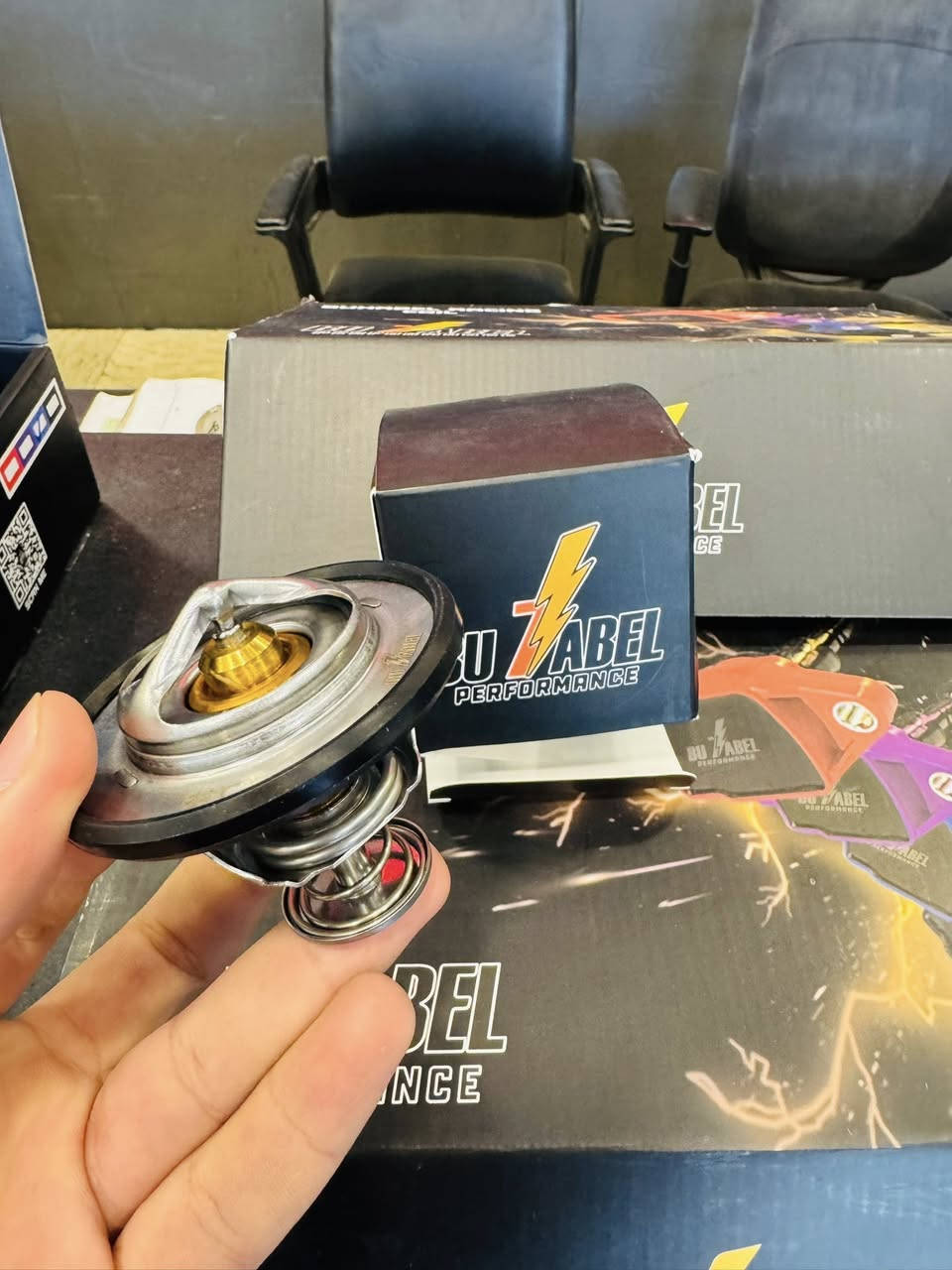 على بركة الله ✨💜
وصول وجبة جديدة 🔥💣
قطع غيار نيسان باترول سفاري +بلاتنيوم 🇯🇵✅
متوفر جميع قطع غير 
حدادية صدر كاملة 4شركات  
صيني 🇨🇳
تايلندي 🇹🇭
ماليزي 🇲🇾
ياباني 🇯🇵
موقعنا 📍:بغداد الكرادة شارع 52مال مولدات 
الاتصال ☎️:***********
(🎈🚛متوفرر توصيل لجميع انحاء العراق 🚚🎈)
