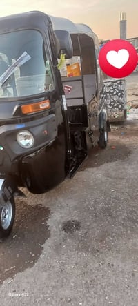 تكتك موديل٢٠٢٢ مرقمه نضيفه كلش وبيها صبغ شبر تحويل ثانيوم مكينه مكفوله...