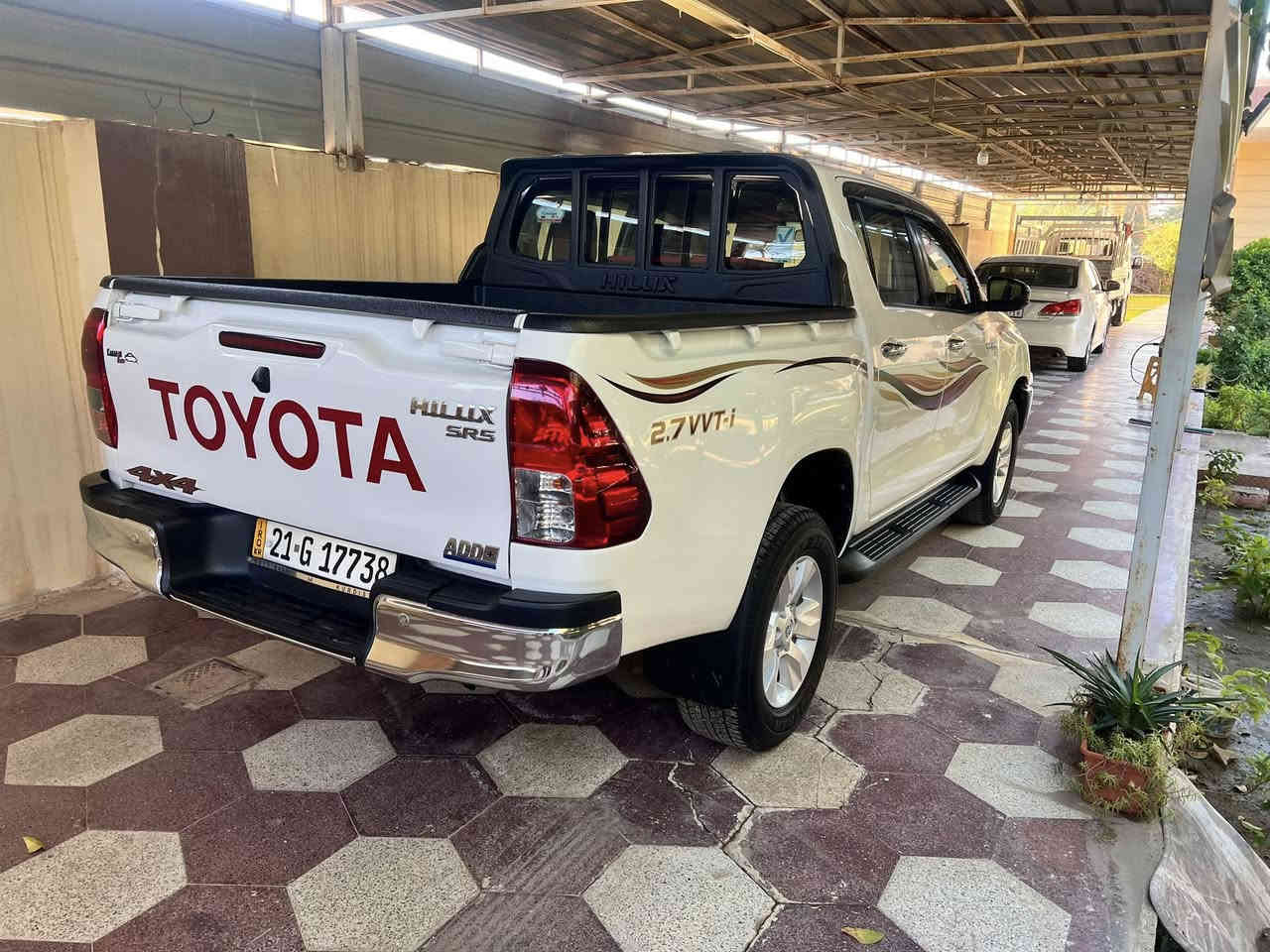 تيوتا هايلوكس موديل 2020.   ماشيه 180.   كفاله عامه من صبغ و بارد رقم شمالي سنويه 2030.سعر 285. مكان الانبار الارمادي  الاتصال. ***********
