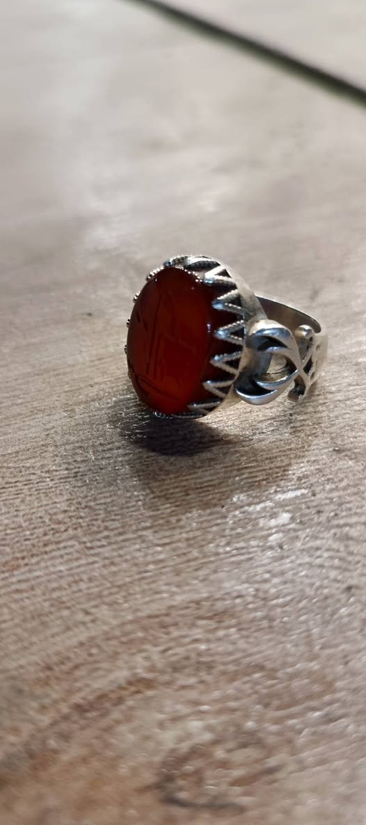 محبس عقيق يماني قياس ٢٢ صياغة عراقية النجف الأشرف منقوش عليها يا علي السعر 50 ألف مع التوصيل


**إذا كنت صاحب هذا الإعلان وتريد حذفه لأي سبب، رجاءا أرسل رسالة إلى الدعم الفني**