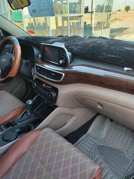 توسان 2020  خليجي
ماشيه 60 الف فقط حقيقي 
رقم قادسية 
فول الفول
كشنات كهربائيه عدد2
بصمة تشغيل +بصمة ابواب
شاشة كبيره بلوتوث+كامره خلفيه دواره
تبريد قطعتين
كلش جديد 
السعر 190 وبيها مجال بسيط
***********
***********
