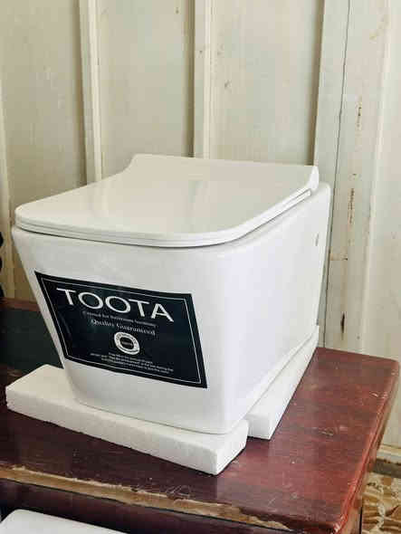 إلى وكلائنا في العراق وصول لدينا مغاسل ابيض درجه اولى اسعار تنافسيه اصحاب شركات ومجمعات ***********
