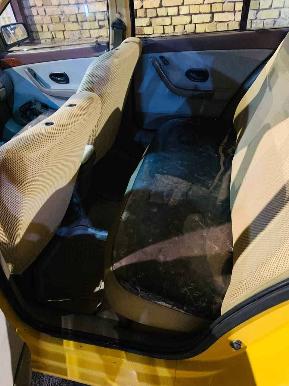 سمند 2012 كفاله عامه جهازه السياره تحويل ثاني يوم مكاني واسط كوت السعر 40 وبيه مجال
*********** Singapore
