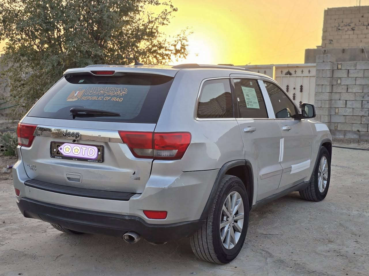 جيب شيروكي 2013 (حاويه كفاله من كص)
سياره فول مواصفات جاهزه ع اخير حبايه متومه رقم شمالي شرط الحاسبه للبيع او مراوس 

سعر 88 وبيه مجال بسيط للشراي يتصل ويدلل العنوان ناصريه قضاء النصر 

***********
