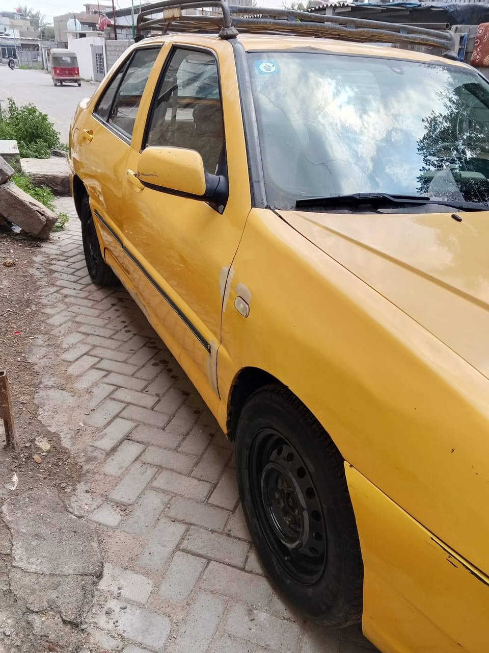 شيري كوين موديل 11 مكينه كير تبريد مكفولات بلادي بدون تحوير بيها ضربة جاملغ أمامي وبيها تصليح خياسات مصفرة هيئة سنوية 27 الإنتهاء صدر خلفي امامي تخم تاير *********** السعر 30 وبيها مجال
