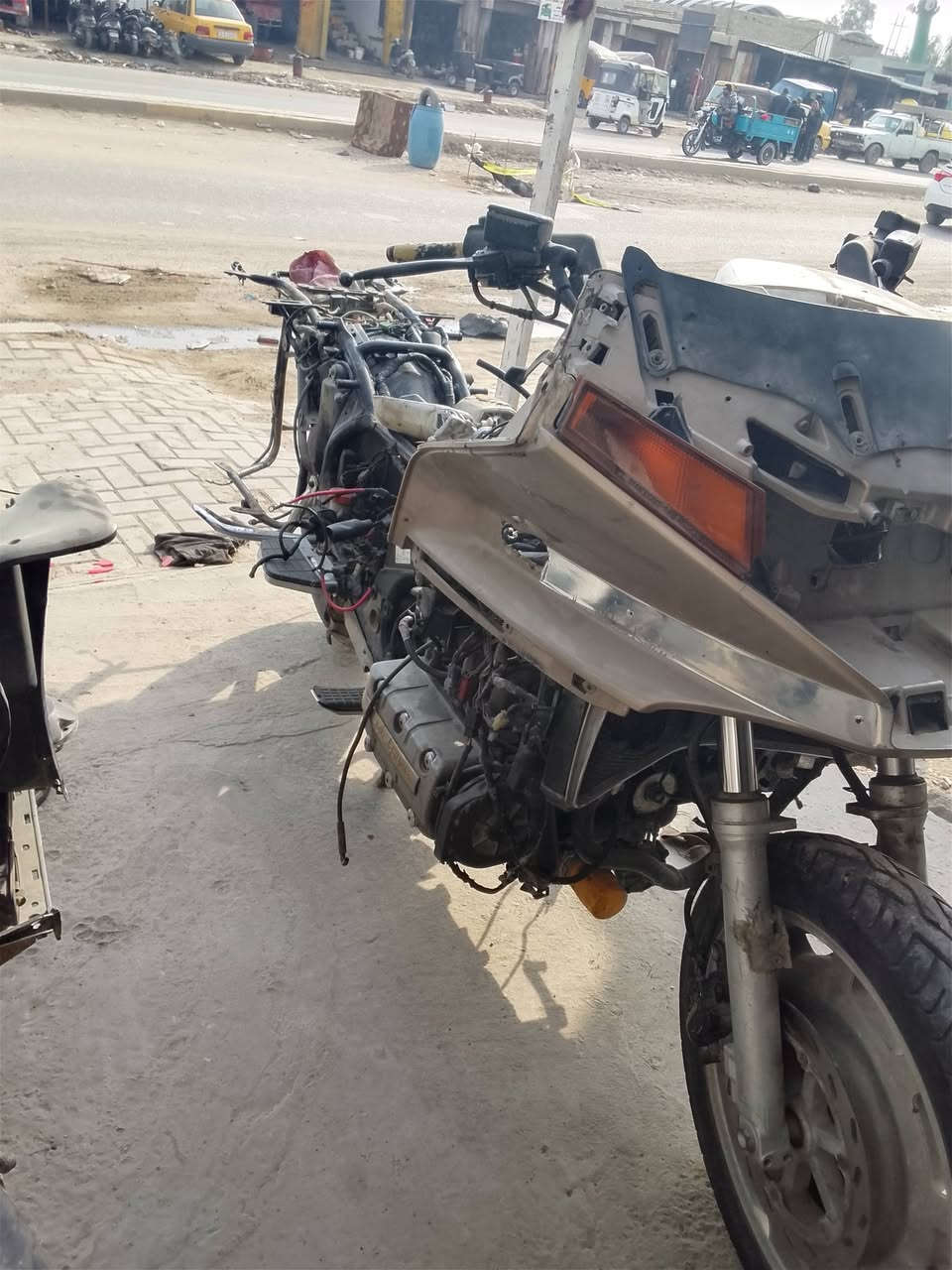 تفصيخ كولد ونك شتحتاج موجود توصيل موجود ***********
