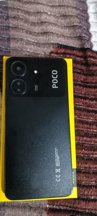 بوكو سي 65 • ٢٥٦/١٢ • شاشته مضروبة