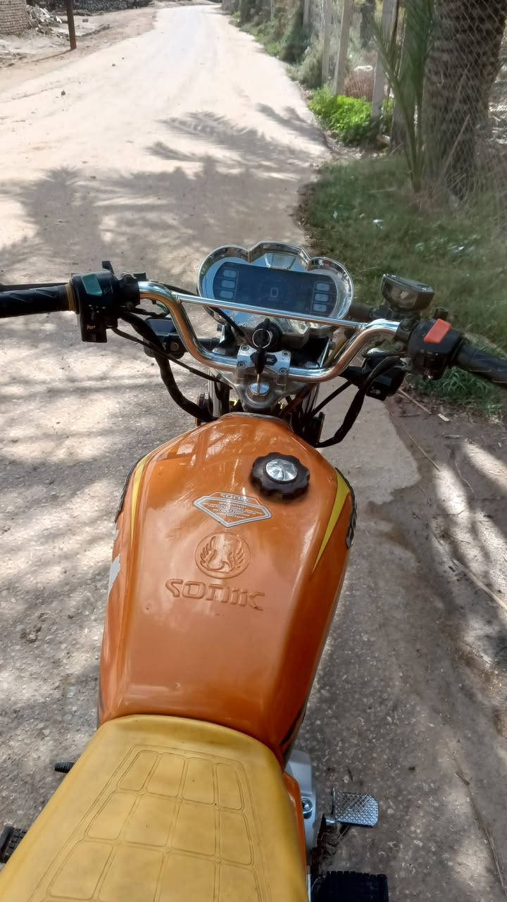 السلام عليكم دراجه سيفان للبيع موديل 24 محرك حجم200 مامفتوح شلعه تخبل كهربائيات شغاله اوراق سكنر مكان دوانية المركز الشراي بي خير ويدلل خاص موجود رقمي***********
