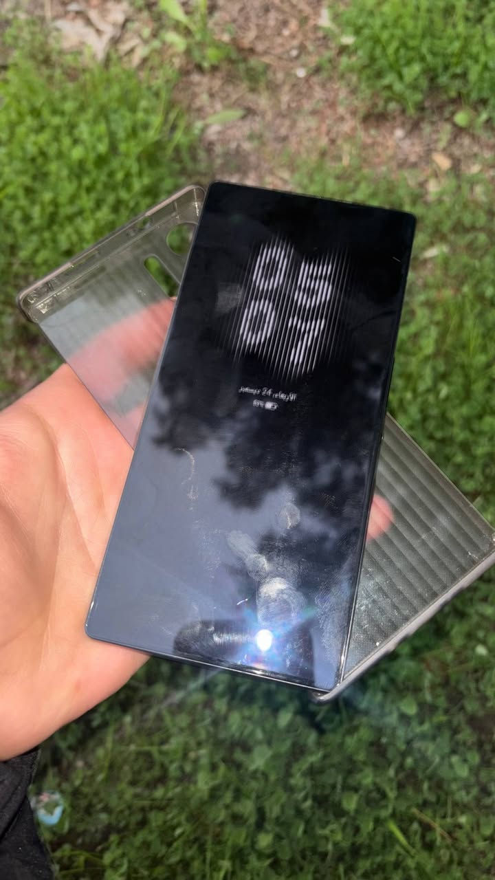 REDMAGIC 10S Pro العالميه. 
256 مراوس نزل شعندك ونتفاهم مكاني بغداد البياع - نجف كوفه 
للبيع 725 وبي مجال قليل ***********
