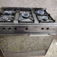 طباخ شغال • كامل • قابل تفاوض