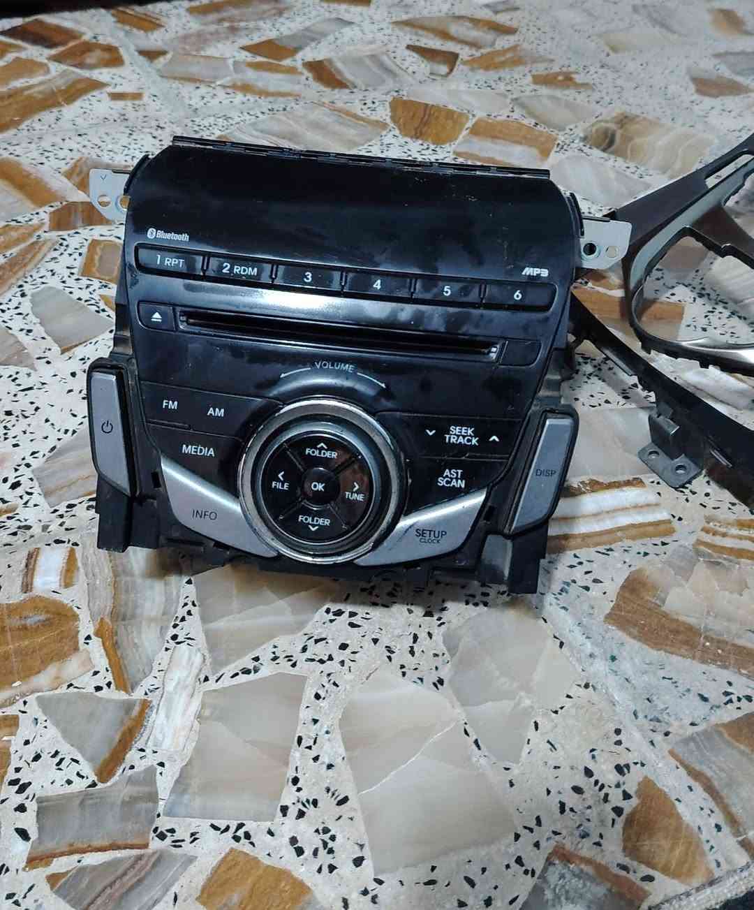 اطار ومسجل cd 📀  ازيرا يرهم 12 و 13 قيم واخذ الاتصال على الرقم ***********
