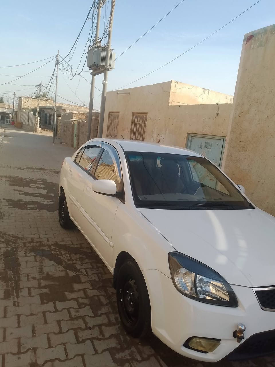 السلام عليكم سياره كيه ريو مديل 2012
السعر 78 وبي مجال قليل 
العنوان النجف الاشرف حي رضويه 
قرب مجسرات الرضويه للاستفسار و الاتصال 
***********
