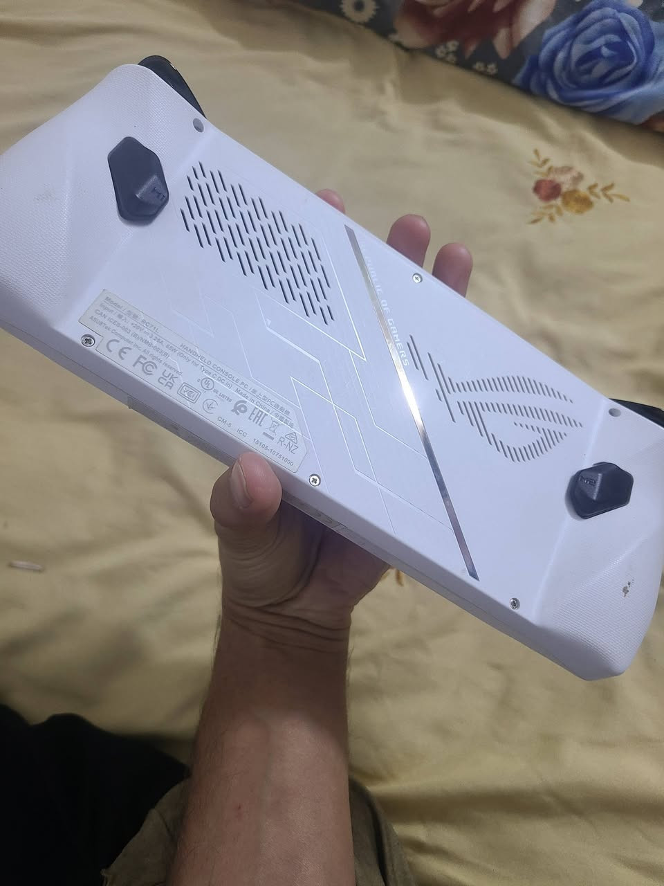 سلام عليكم اسوس روج الاي Z1 العادي مراوس بليجن كو العادي وانطي فرق مكاني بغداد


**إذا كنت صاحب هذا الإعلان وتريد حذفه لأي سبب، رجاءا أرسل رسالة إلى الدعم الفني**