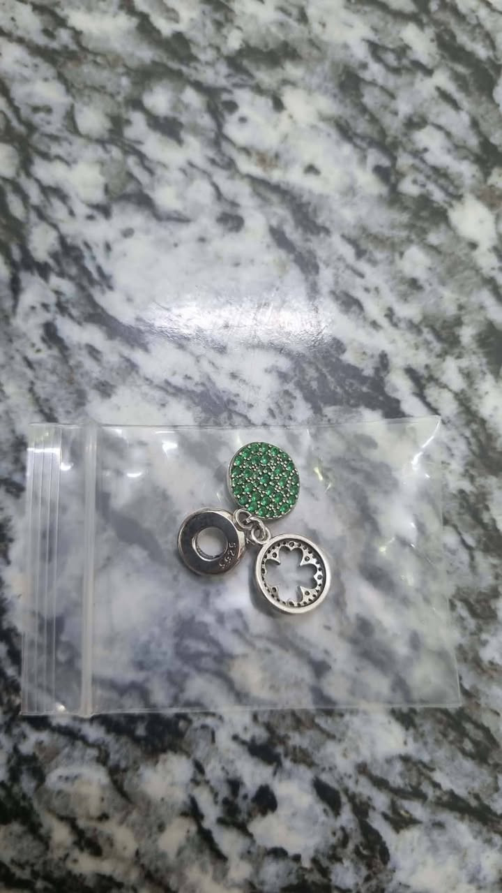 فضه 925s كلهن 20 الف


**إذا كنت صاحب هذا الإعلان وتريد حذفه لأي سبب، رجاءا أرسل رسالة إلى الدعم الفني**