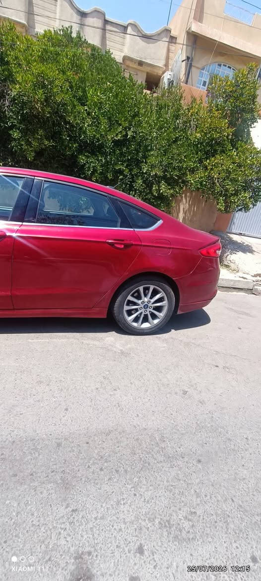 فورد فيوجن 2017محرك 2500
ماشي مثل ما موضح بل صوره
الحادث جاملغ وباب بصف السائق
بدون دواخل واربك سليم كله
كشنات كهرب  
بصمه 
بدون فتحه سقف
 رقم ***********
