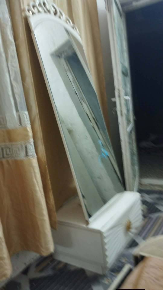 سلام عليكم غرفه تركي للبيع  نضيفه بيع مستعجل سعر ٤٠٠ شراي يدخل خاص ديوانية, القادسية


**إذا كنت صاحب هذا الإعلان وتريد حذفه لأي سبب، رجاءا أرسل رسالة إلى الدعم الفني**