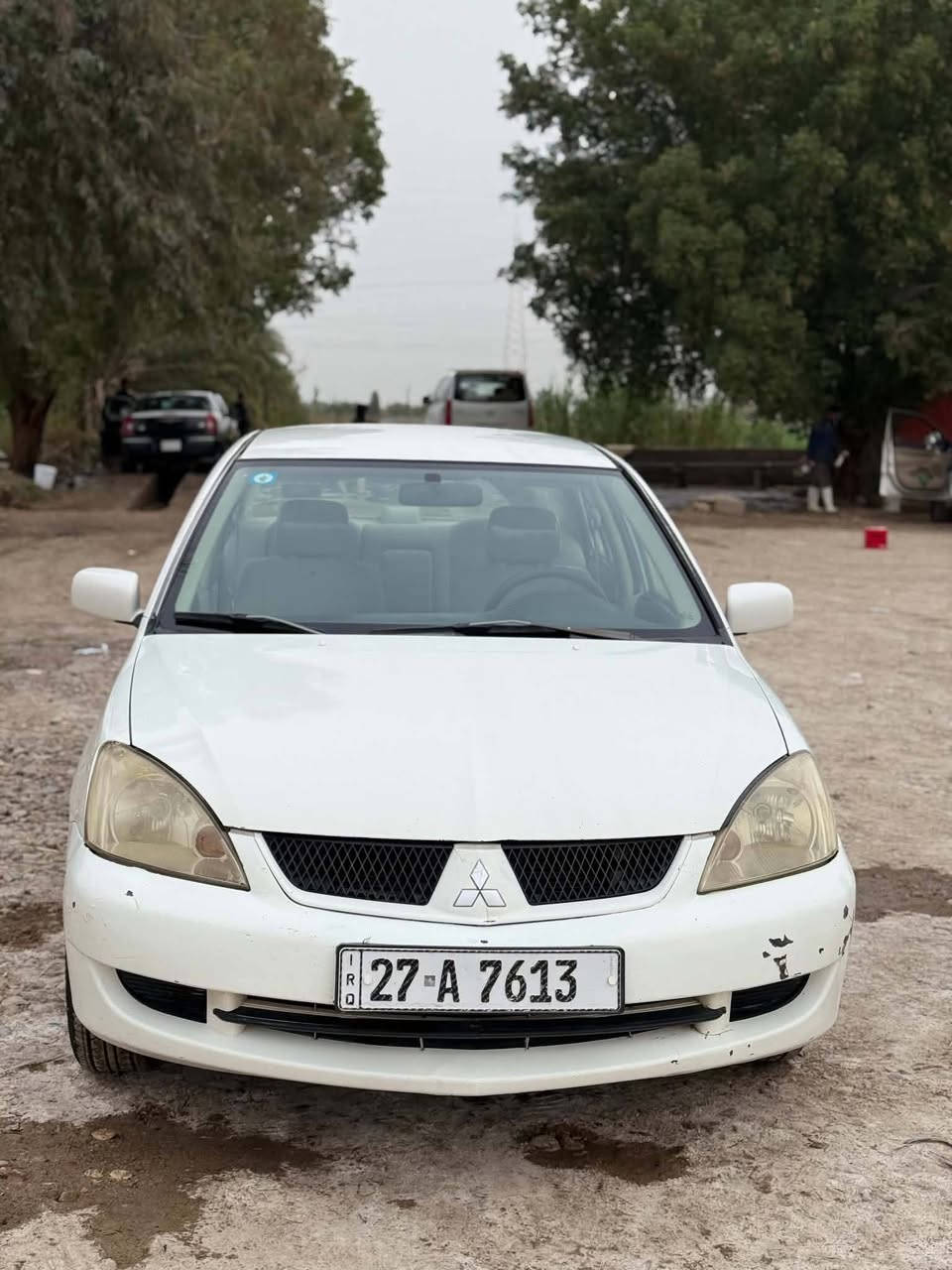 سلام عليكم 
لانسر 2007
مكينة 2000
تبريد ثلاجة
مصبوغه عام للجمالية 
كهربايات جديده كلها شغاله 
رقم ذي قار دولي تحويل مباشر
مكاني بغداد 

***********
السعر ٦٣ وبيها مجال للطيبين
