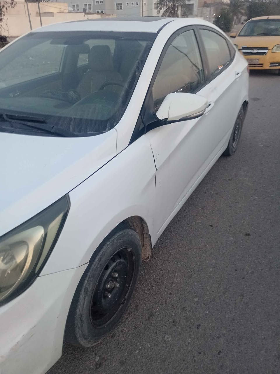 السلام عليكم اكسنت 2015 خليجيه محرك 600  مشدودله منظومة غاز الضرر موضح بصور وبيها كرت بجنطه محرك و كير مكفولات بدون دواخل السنويه بعدها ماساقطه السعر 105 وبيها مجال للشراي *********** النجف, العراق
