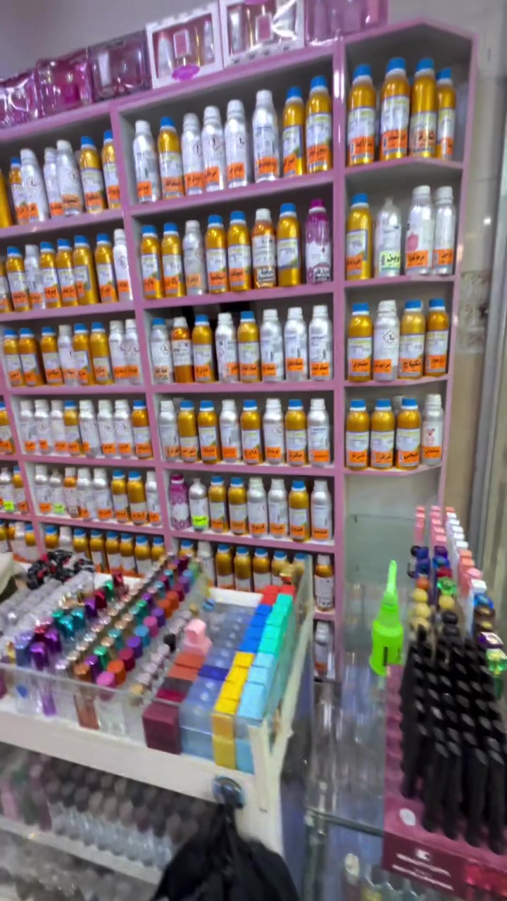 حبايب قلبي كوزمتك وعطور شانيل توفر كافة انواع العطور المركزة والمكياجات النسائي نتشرف بيكم با اي وقت الموقع بعقوبة المفرق قرب جامع الزيتوني


**إذا كنت صاحب هذا الإعلان وتريد حذفه لأي سبب، رجاءا أرسل رسالة إلى الدعم الفني**