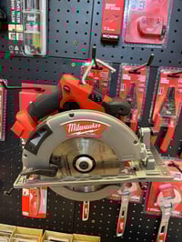 أجهزة مستخدمة • نظافة 99% • بغداد جميلة