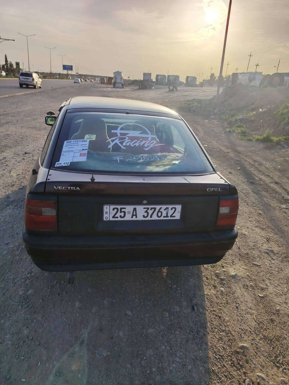 اوبل فكتره لون ماروني جنطه موديل ٩١ للبيع
سنويه ل ٢٧ بطاقه بانزين بيها 
رقم الموبايل ***********
