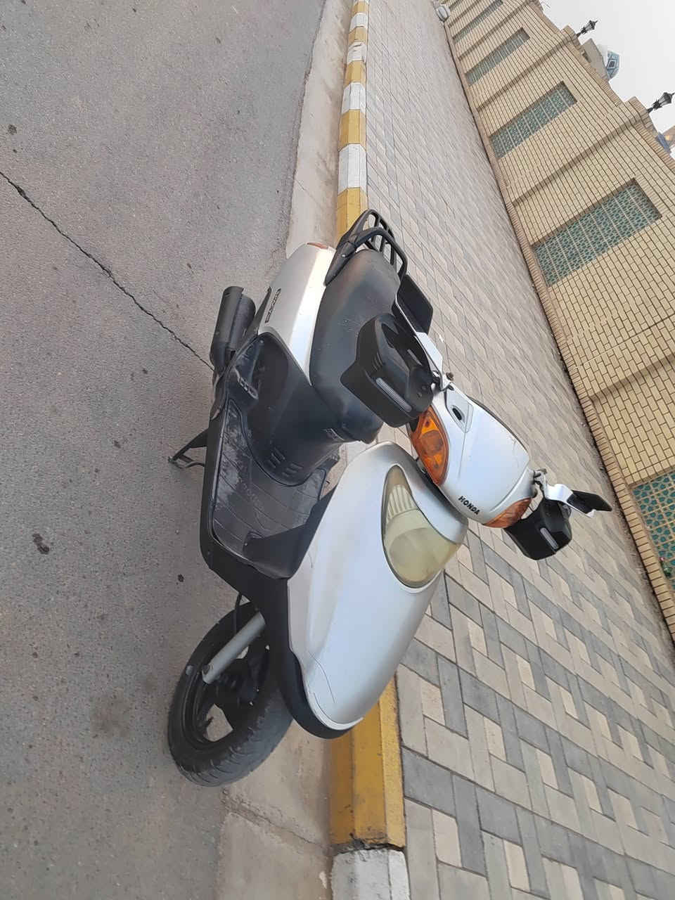 السلام عليكم سبيسي ياباني نضيفه كفرات ياباني كهربائيات شغاله سلف هندر
 خاص  الشراي يتصل ***********
