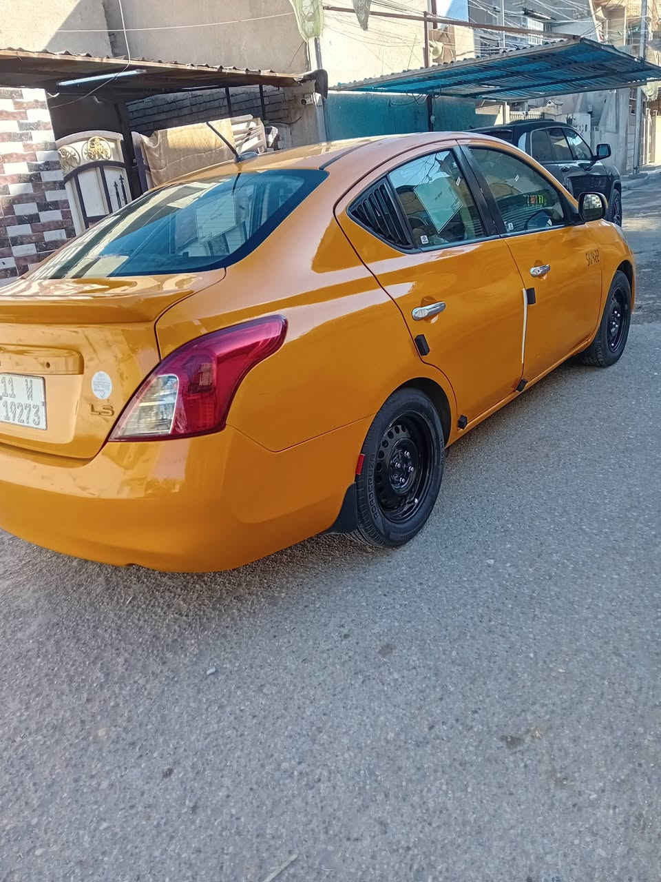 نيسان فيرسا٢٠١٣واردامريكي حادث جاملغ وبنيدسياره جاهزه خيرمن الله السعر٧٥ رقم صاحب سياره ***********
