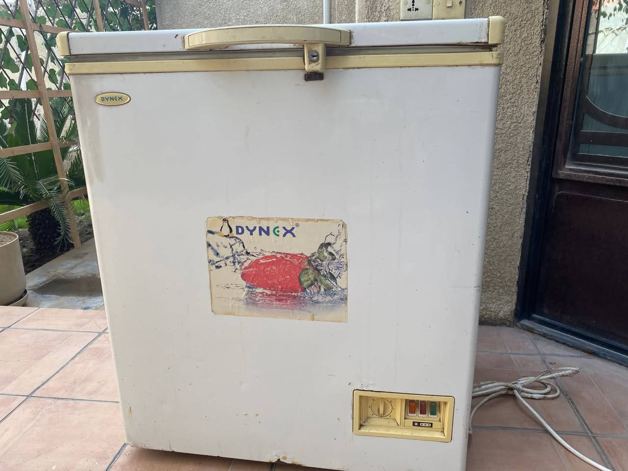 جمعه مباركه على الجميع
مجمده للبيع استعمال سنه واحده فقط نظيفه ومابيه اي مشكله وتجميده ممتاز للبيع بسعر 150 الف مكاني بغداد حي الجامعه

للتواصل خاص او ***********
