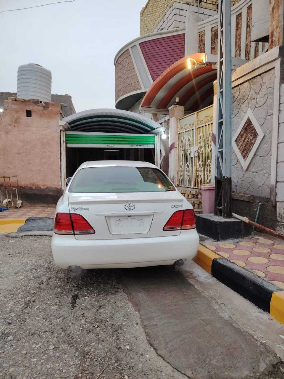 السلام عليكم سياره ادوات موديل 2004كفاله عامه من الصبغ والكص ومن أي شي كفاله عامه حتى من اليابان لون ابيض صدفي ويل دنكه  شاصي 80تحوير درجه اولى السياره نظيفه ميه بالمية السياره نهائيا ماماشيه وصول جديد فتحه مكفوله من الشخص السياره دكمتين العنوان النجف السعر 90وبيها مجال الاستفسار الاتصال على الرقم ***********
