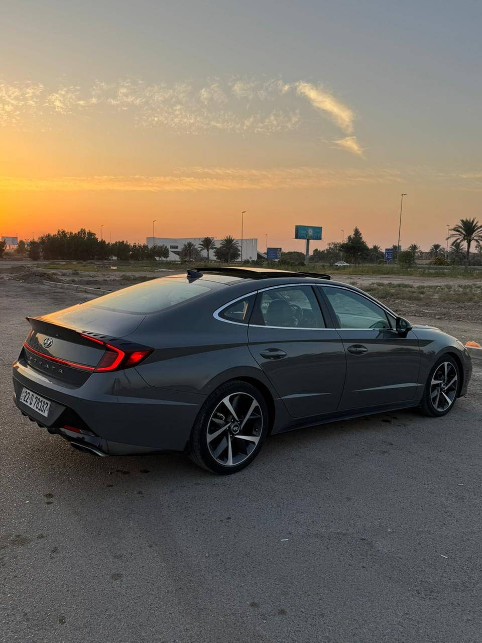 السلام عليكم
سوناتا 2021 اربيل سنوية وهزة جديدة 
حادثها جاملغ ايسر مبدل ومصبوغ والبنيد بي
رصعة ) وحاليا نفس الجاملغ مضروب 
الباقي كفالة عامة
ماشية:46 ميل
مكينة 1600 تيربو
الكير 8 نمر
السعر 167 وبيها مجال
الرقم: ***********
مكانها بغدا حي الجهاد الاطباء او حي العامل
المواصفات
فول بانوراما
شاشة جبير تدعم ابل كار بلي واندرويد اوتو
4 وضعيات للقيادة
كامرة خلفية
كشنات جلد ومخمل
تدفئة كشنات وستيرن
اشاير بلمري
تبريد بيانو
اربع رادارات
نظام القيادة الذاتية نظام التوقف الذاتي واذا شي وراها ماترجع نظام المحافظة على المسار
اوتو هولد
جنطة ذكية....
شفتات ستيرن
تحكم ستيرن جهتين
وارد كندي المرغوب
