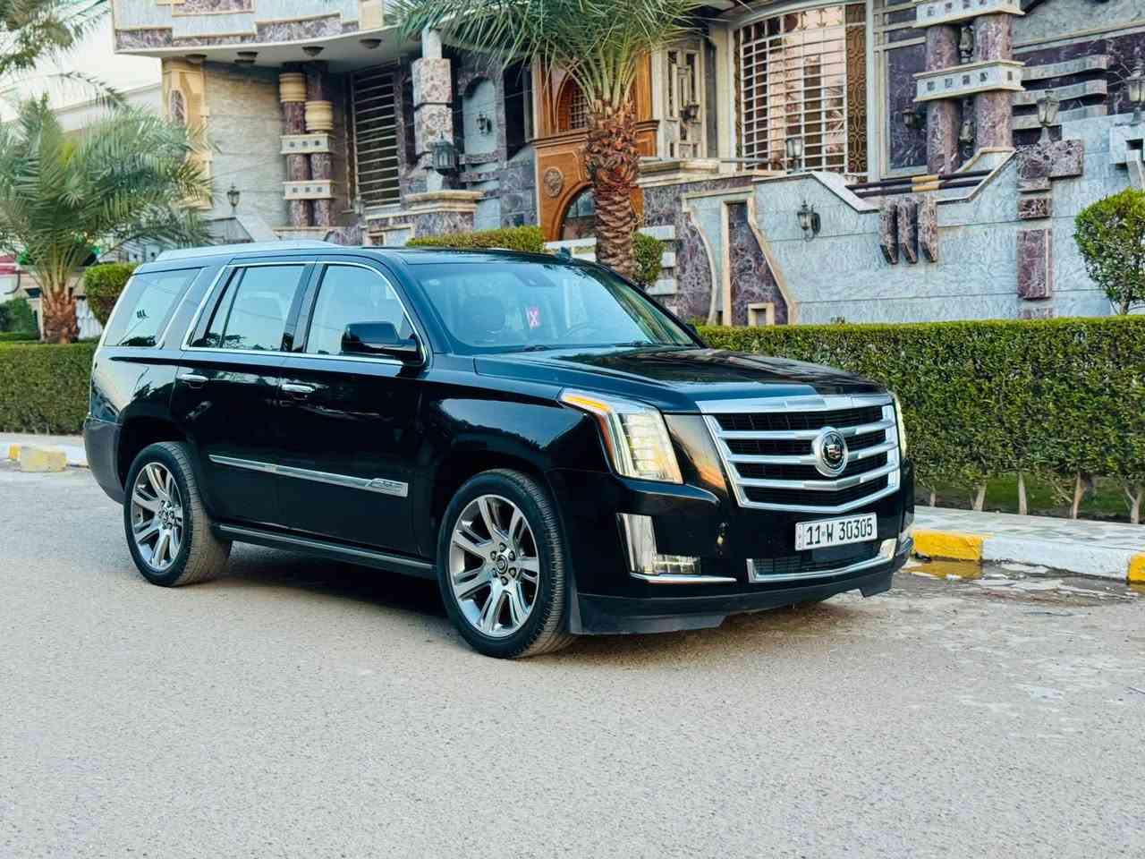 السلام عليكم من رخصه الادمن  سياره كديلاك خليجيه  فول مواصفات كفاله من الصبغ وكير مكينه مكفولات مكان السياره بغداد  ،  بيع مستعجل والسعر 3دفاتر و5 
 فقط بيع مستعجل.، رقم الهاتف ***********
