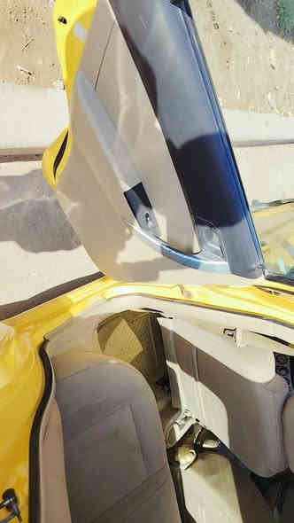 سلام عليكم افيو 2011 الشركه العامه رقم بغداد السياره كير ومحرك وحداديه كله جديد وتبريد شغال السياره امبدل بيها بنيد بس مكفوله من الضربه القويه السياره حلوه تجي وشوف مكاني بغداد سعرها56 وبيها مجال رقم م *********** الاثير***********
