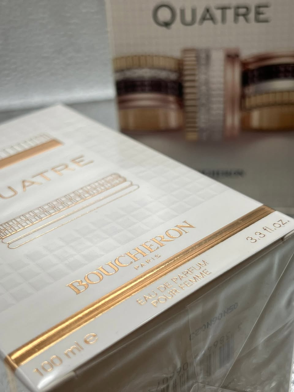 عطر ماركة QUATREأمزون جديد غير مستخدم
متوفر توصيل لجميع محافظات العراق


**إذا كنت صاحب هذا الإعلان وتريد حذفه لأي سبب، رجاءا أرسل رسالة إلى الدعم الفني**