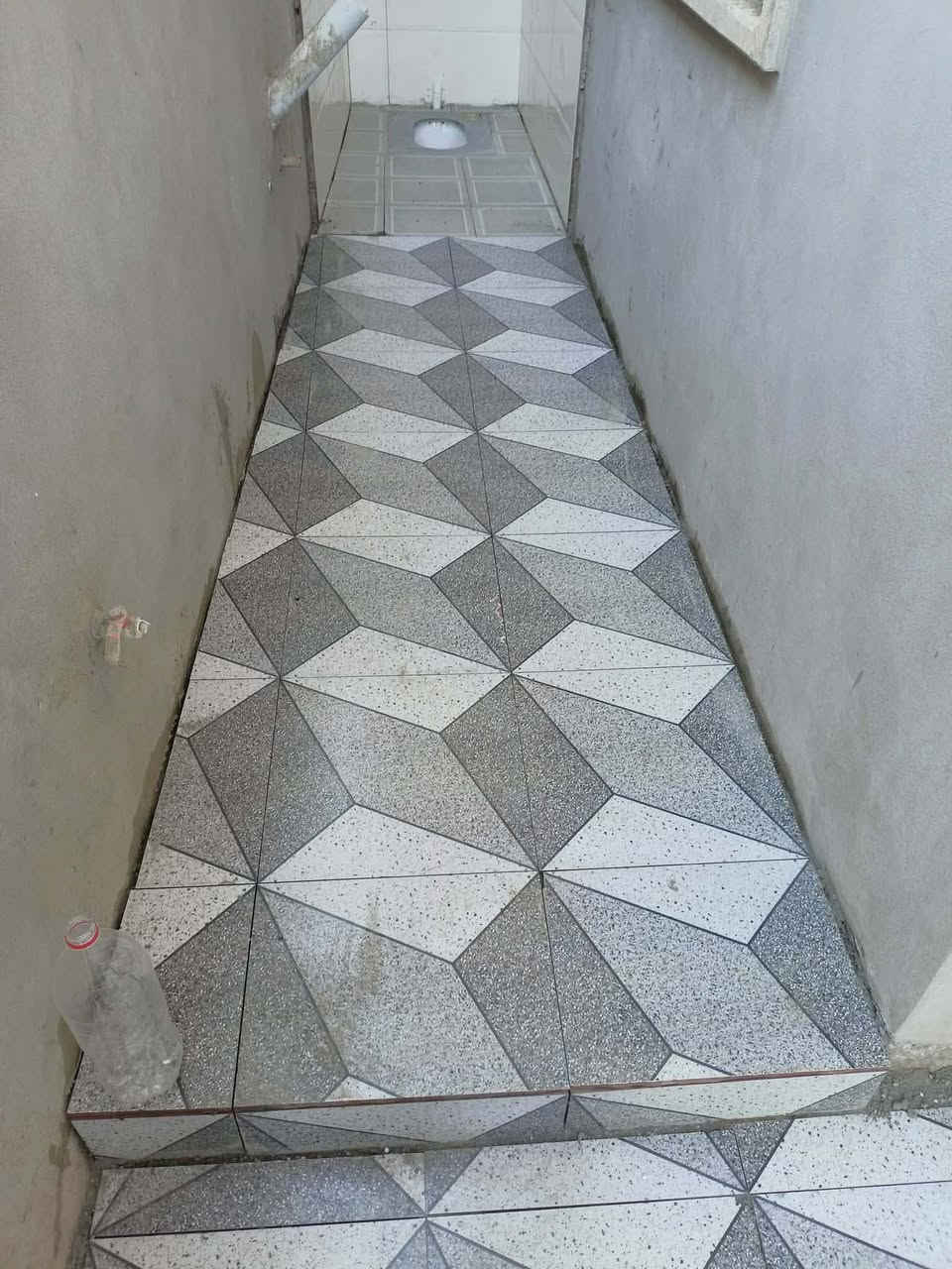 السلام عليكم اصطه سيراميك متفرغ حاين
***********
