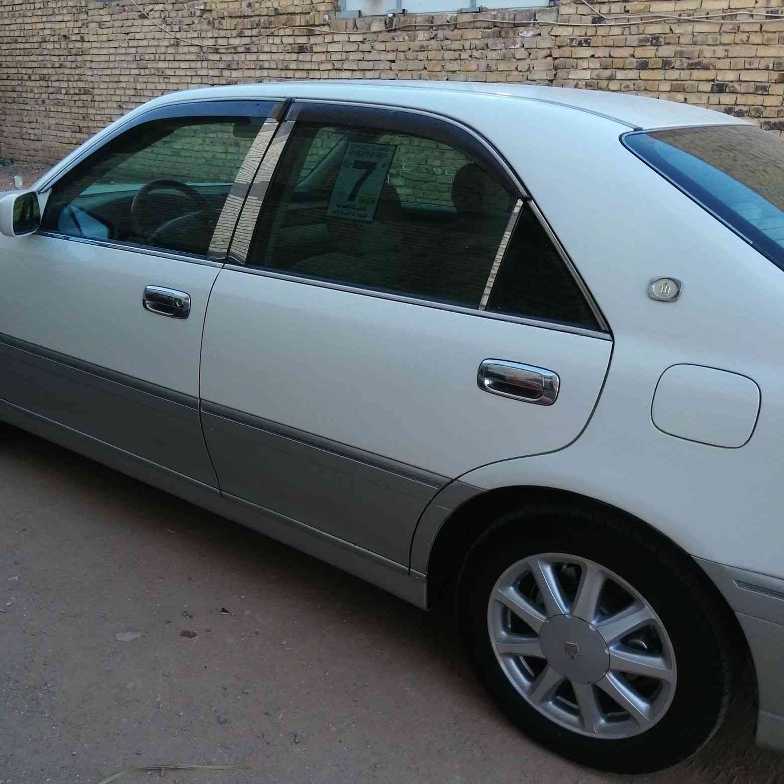 ملكه رقم كركوك نكليزي مداور ثاني يوم سياره جديده وجاهزه كير محرك ديفور صغير شاصي 71 برده ستيرن كهربائي تحكمات تخم تاير ويل نجمه عنوان نجف *********** سعر 130
