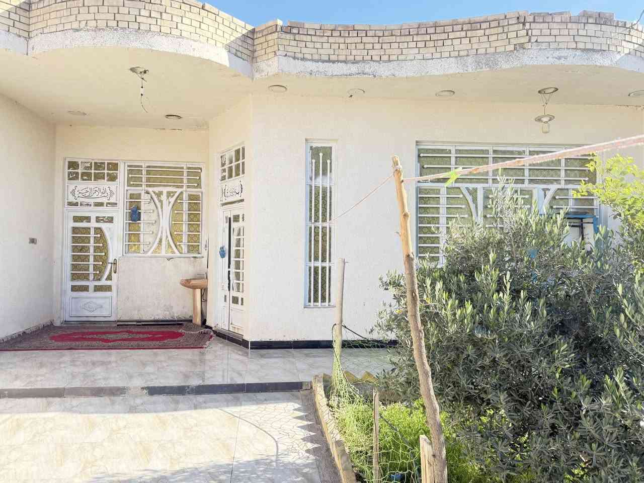 السلام عليكم اخوان بيت اللبيع بناء 200 متر الساحه أو الطارمه 13 مساحه القطعه 600 متر  الشراي يتصل ع هاذ  الأرقام ‭‭٠٧٧٣ ١٣٧ ٢٢٩٦$٠٧٨١ ٦٩٧ ٣٦٠٢‬  ا
