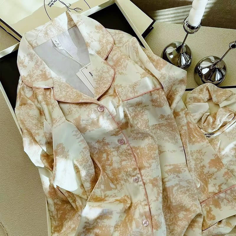 صيفي 3 قطع #اناقه_نسائيه


**إذا كنت صاحب هذا الإعلان وتريد حذفه لأي سبب، رجاءا أرسل رسالة إلى الدعم الفني**