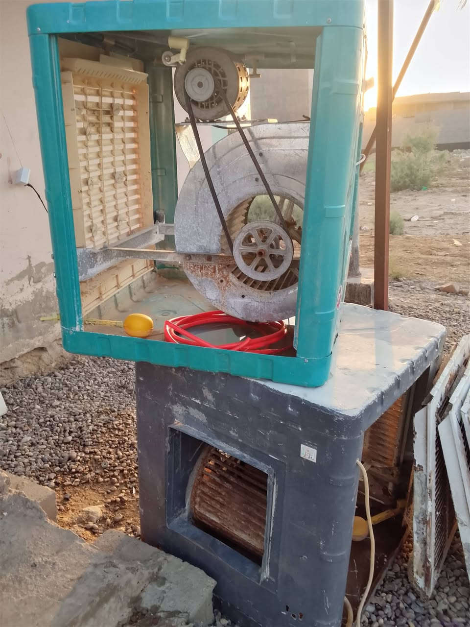 مكلف بالنشر للبيع مبردات نضيفه شغاله على الفحص اسعاره مناسب مكانه هيت استفسار خاص او رقم *********** بي وتساب  @إشارة
