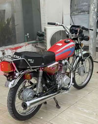 سلام و عليكم اخوان متوفر دراجه ايراني للبيع للاستفسار الاتصال  0772600...