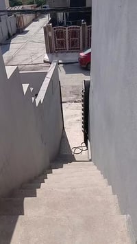 شقة للايجار • حي السكر الموصل • غرفة نوم