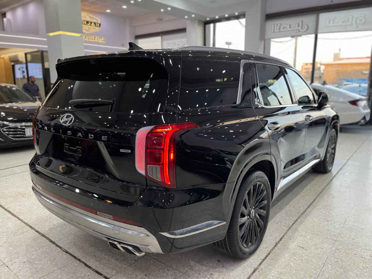 ‏
‏3,800
‏vehicle
‏6 سلندر
‏gear-shift
‏أوتوماتيك
‏gauge
‏22,000 كيلو
‏gas
‏بنزين
‏seats
‏7 راكب (جلد
‏مواصفات السيارة
‏1
‏فتحة سقف
‏2
‏كاميرا خلفية
‏3
‏سقف بانوراما
‏4
‏صندوق كهربائي
‏5
‏مقاعد خلفي تدفئة وتبريد
‏6
‏مقاعد امامي تدفئة وتبريد
‏7
‏منافذ طاقة 12 فولت تيار مستمر
‏8
‏وسائد هوائية أمامية للسائق والراكب
‏9
‏أقفال خلفية لسلامة الأطفال
‏10
‏رادار تخفيف الاصطدام الأمامي
‏11
‏تنبيه مراقبة السائق
‏12
‏تخفيف الاصطدام الخلفي
‏13
‏نظام كاميرا 360 درجة
‏14
‏نظام المساعدة على تتبع المسار (LFA)
‏15
‏نظام التحذير من الاصطدام في النقطة العمياء (BCW) Blind Spot
‏16
‏نظام مراقبة ضغط الإطارات
‏17
‏عارضة بيانات اماميه للسائق
‏18
‏المقاعد الامامية كهربائية
‏19
‏حساس توقف اوتوماتيكي خلفي
‏20
‏ذاكرة مقعد للسائق بوضعين منفصلين
‏21
‏اشارات بالمرايا الجانبية مع حساسات الاجتياز
‏22
‏مرايا جانبية كهرباء
‏23
‏حساسات امامي وخلفي
‏24
‏مقابض ابواب نيكل
‏25
‏تحكم ستيرن
‏26
‏لايت زينون
‏27
‏شاحن لاسلكي
‏السعر  💸
‏بدون رقم 260
‏حادث السيار سطحي بدون داخل الصور الحادث داخل المنشور 
‏رقم الهاتف ***********
‏
