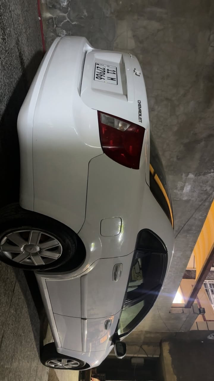 للبيع موديل 2013.  السعر  90 💵  ***********
