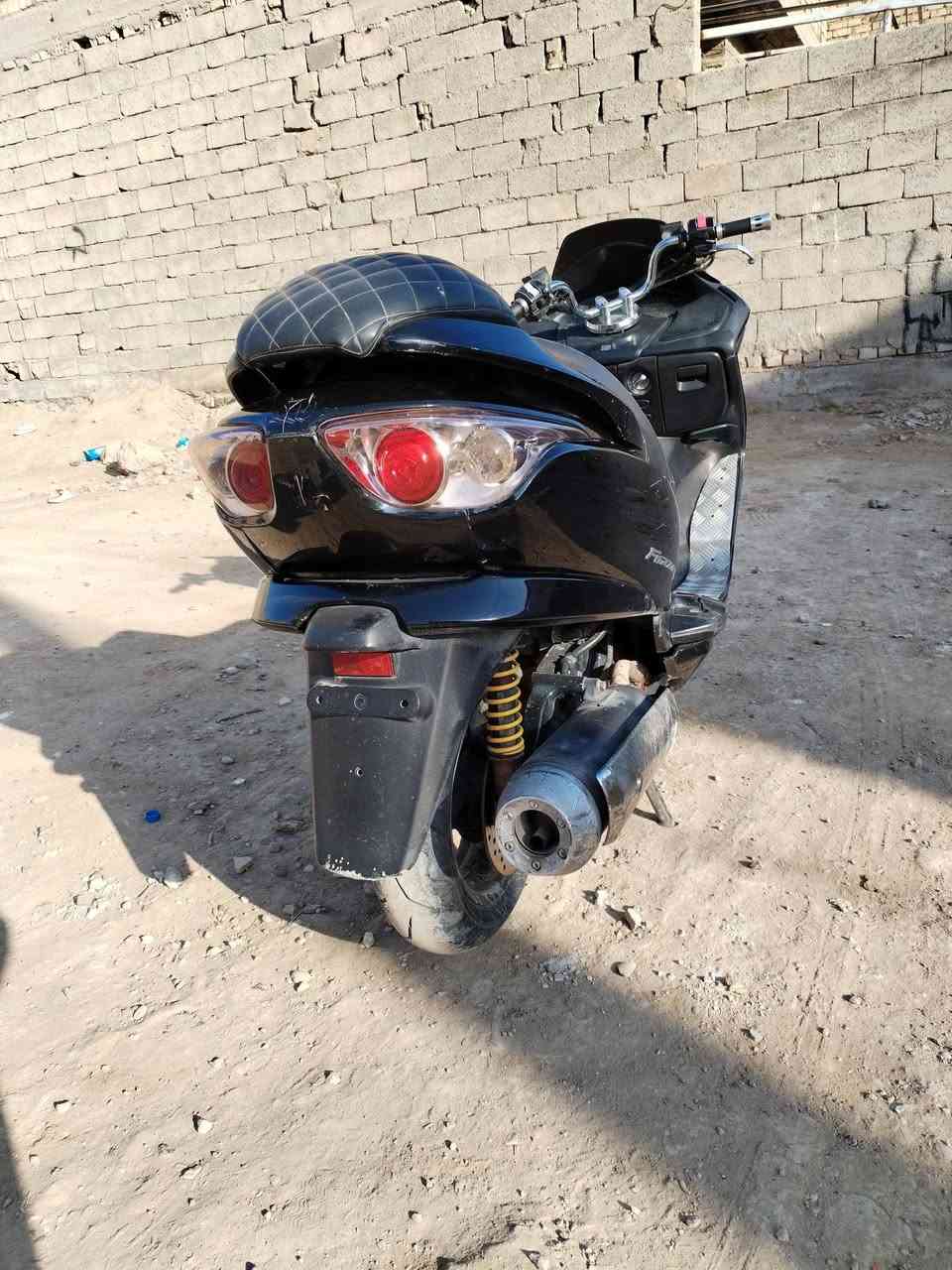 فورزه 09 كير ملغي تايرات جدد دبلات جدد مكينه مجفته جديد اوراقه كامله كهربائيات كله جديد   دراجه كامله ربع مذب عليه السعر مليون وبيه مجال رقم الهاتف ***********
