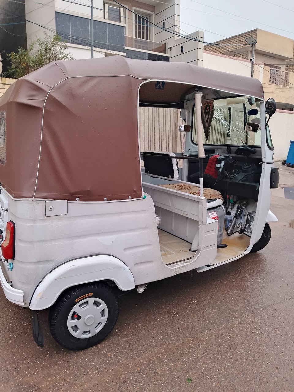 تكتك 2020
مصبوغه عام بيها صفحه ولغد مكينه مفتوحه شركه ولتكتك خير من الله دوشمه تخم تاير كهربائيات كلها شغاله يعني تأخذها للشارع كبل العنوان بغداد البياع ***********
