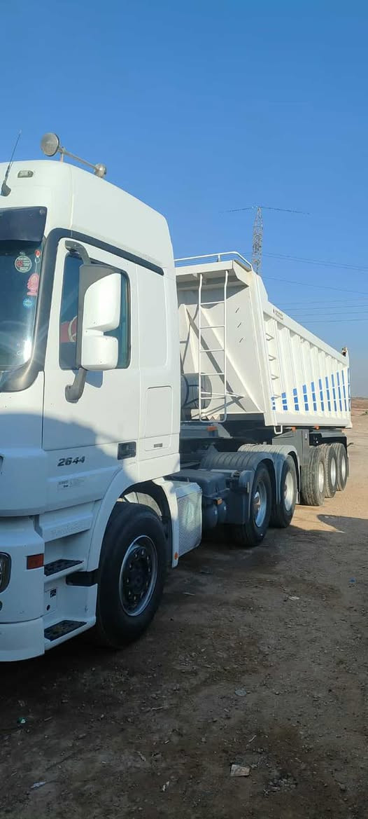 السلام عليكم سيارة للبيع اكتروس سكس جوبلس موديل 2015 حجم 44 26 + عربانه عبدالله جوهر موديل 2025 ذرعه 27 تخم تاير كفاله عامه للاستفسار (***********) مكان السياره بصره اني مكلف بل نشر
