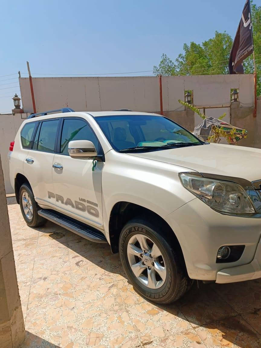 سلام عليكم من رخصت مديرالكروب ابرادو موديل 11ماشيه 170 رقم بصره كفاله عامه 6اسلندر فتحه سقف دبل تانكي ماني البصره ***********
