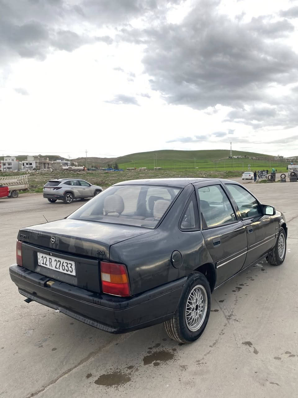 اوبل فكترا موديل ١٩٩٢
رقم نينوى بأسمي
 تحويل و و كاله بشرط 
 رقم و سنويه و هزه جديده لحد ٢٠٣١
السياره عام بخ جمالية بدون ضرر 
محرك و كيرها بشرط 
تخم طايرات و حداديه جديده 
السياره حلوه و بدون مصرف 
العنوان قضاء بردرش 
السعر ٣٨ ورقه بي مجال بسيط 
*********** واتساب
