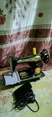 للبيع 35  مكينه فراشة  تخيط جميع الاقمشة 07502082909) 07768882491