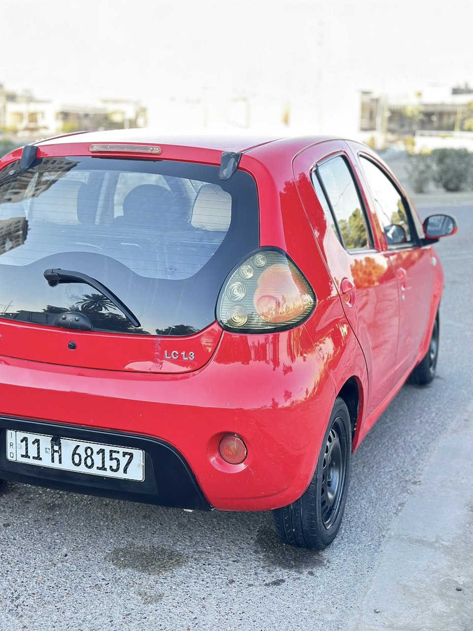 يا الله
السلام عليكم 
للبيع جيلي باندة موديل 2012 لون احمر
رقم بغداد الدولي سيارة باسمي تحويل مباشر
سيارة مكينة كير خير من الله تخم تاير باتري جديد صدر امامي خلفي جديد 
كير اوتماتيك شاشة كامرة 
السيارة كاملة من كل النواحي 
نقصهة الوحيد فقط التبريد جان يشتغل على خفلة وكف شبي ما اعرف
صبغ جاملغ امامي بدون ضربة شخوط و صابغي
السعر  48$ ورقة و بيهة مجال بسيط للشراي
المكان بغداد حي الاساتذة مقابل حي العامل
للاستفسار الاتصال على الرقم ***********
