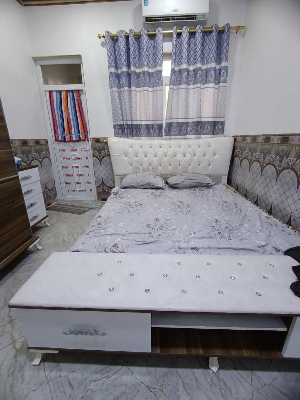 غرفه نوم تركي للبيع السعر 250وبي مجال بسيط العنوان برطله مجمع الحياة


**إذا كنت صاحب هذا الإعلان وتريد حذفه لأي سبب، رجاءا أرسل رسالة إلى الدعم الفني**